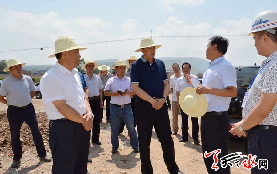 天水市委常委、常务副市长赵卫东督察天水市重点交通项目建设情况