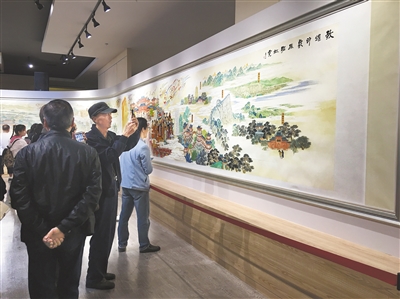 《敦煌印象 丝路虹霓》巨幅长卷昨日兰州开展