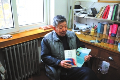 生物科学的“大家”郑荣梁：穷究生命之美不悖科研初心（图）