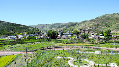 甘南藏区：绿色希望之路
