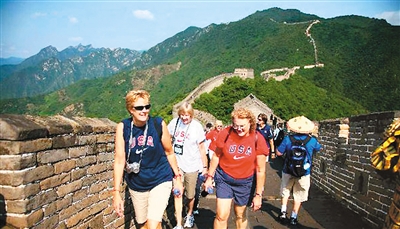 中美旅游创服务贸易新高 进出口额近500亿美元