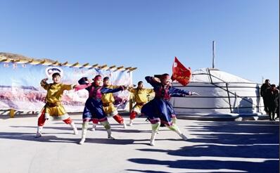 酒泉市肃北县举办骆驼文化旅游节
