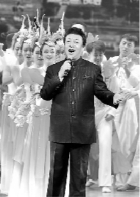 2018迎春公益晚会在兰举办 著名歌手吕继宏倾力助阵唱响《甘肃老家》