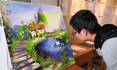 IMAX发布《复仇者联盟3:无限战争》海报