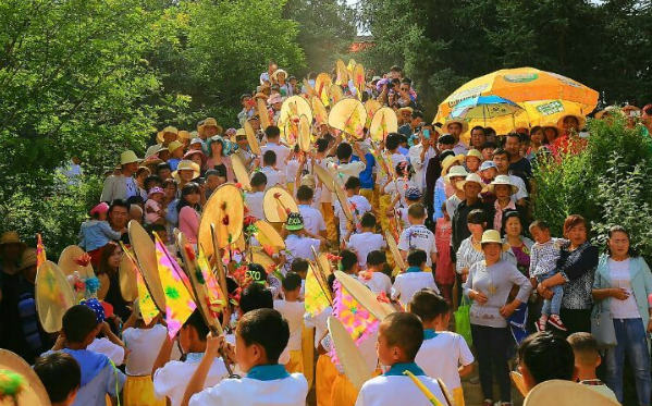 【最甘肃】迎端午赏民俗：武山旋鼓祈吉祥 岷县粽子有绝配