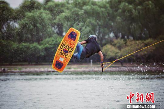 兰州新区打包整合游沙玩水体验项目引客乐