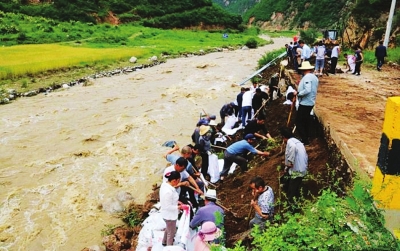 天水多地遭受洪涝灾害 省市县全力组织救灾工作