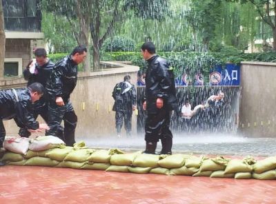 今夏降雨量偏多 兰州市各部门严阵以待（图）