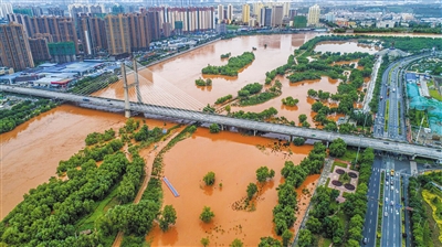 黄河兰州段出现近年最大流量