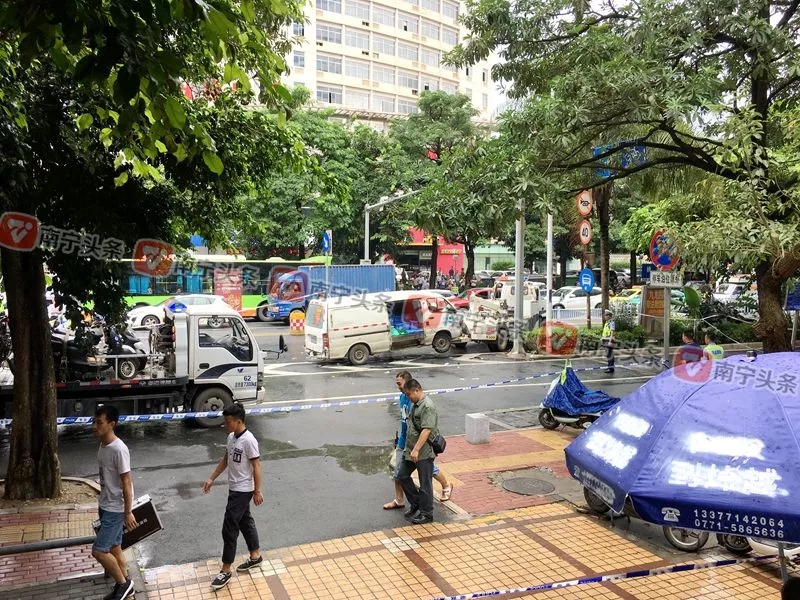 暖心之城！一场场面惨烈车祸，让这座城市全员接力……