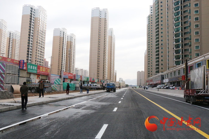 兰州雁滩S633#道路一期工程建成通行（图）