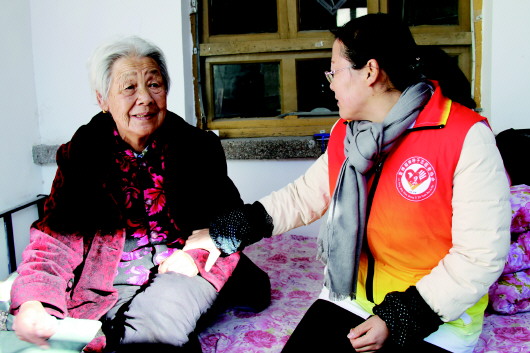 雷锋在行动 让爱无止境——记酒泉瓜州县雷锋精神种子志愿者协会