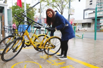 小黄车有了自己的“家”——兰州市安宁区培黎街道“小黄格”彰显城市管理秩序之美