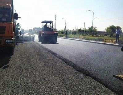 第二届亚洲城市文明世界海报展暨“一带一路”我国——东盟数字艺术融合展在黄山学院展出