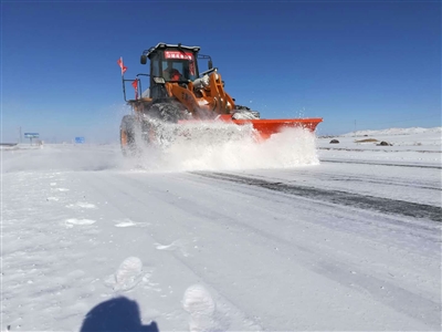 河西迎来今年首场中雪