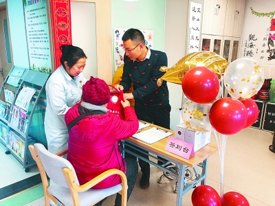 【新春走基层】有一种回家,叫医者仁心 【新春走基层】有一种回家,叫医者仁心
