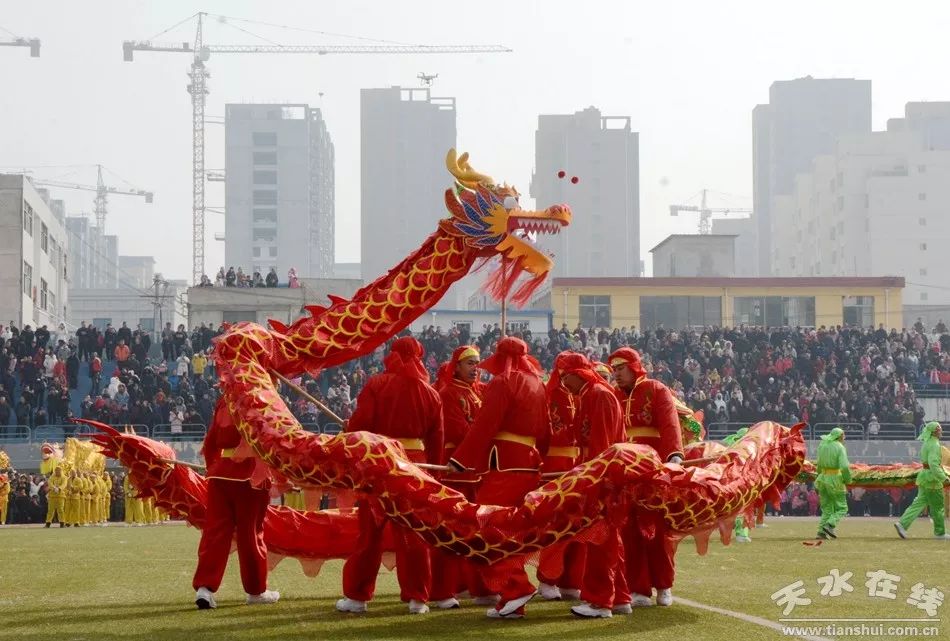 天水清水：锣鼓喧天歌盛世 龙腾狮舞闹元宵