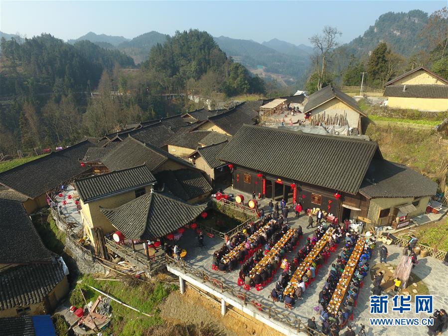 (两会前夕看落实·图文互动)(1)“三个着力”领航向 三湘大地谱新章——湖南落实习近平总书记全国两会重要讲话精神纪实