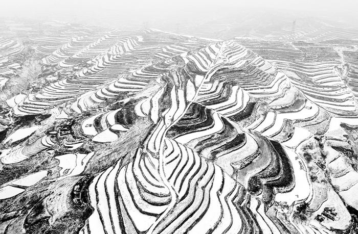 【飞阅甘肃】水墨陇上 高原“掌纹”