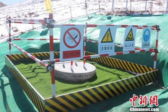 青海—河南±800千伏特高压直流输电线路工程甘肃段进入全面建设阶段。 席娟娟 摄 青海—河南±800千伏特高压直流输电线路工程甘肃段进入全面建设阶段。 席娟娟 摄