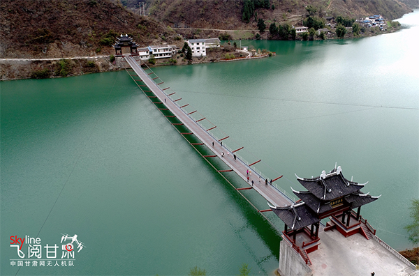 【飞阅甘肃】文县团鱼河景区：碧水青山入画卷