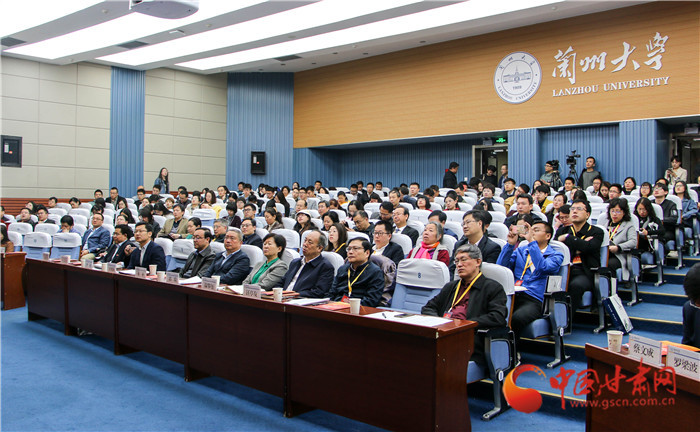 全国重点马克思主义学院“学习贯彻习近平总书记在学校思想政治理论课教师座谈会上的重要讲话精神”高端论坛在兰州大学举办