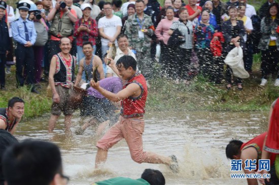 #(感悟非遗)(8)中国侗族大戊梁歌会在湘举行