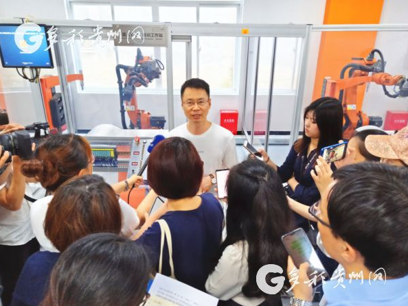 福建泉州有一家单位用“智能制造”助力“数字中国”