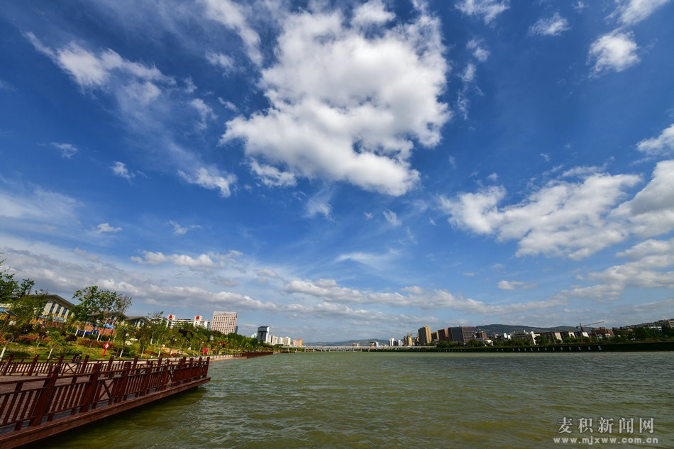 【醉美麦积】系列之：翠湖初夏景旖旎