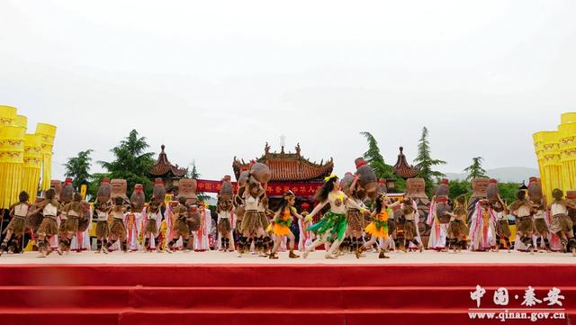 秦安县2019(己亥)年祭祀中华人文始祖女娲典礼隆重举行