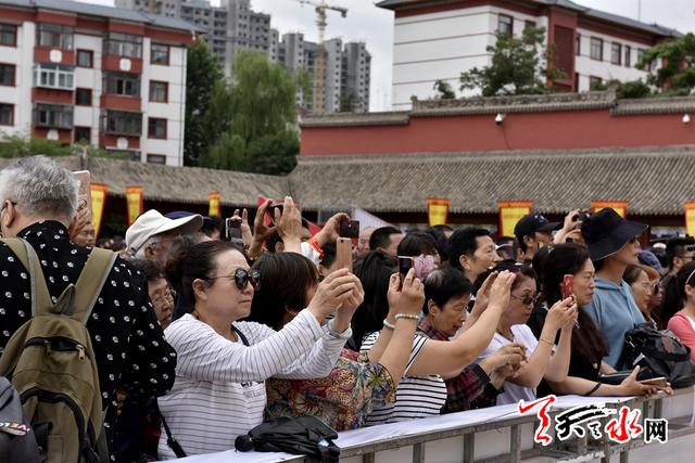 【节会进行时】天水市隆重举行第四届"问道伏羲"羲皇故里伏羲太极拳国际展演