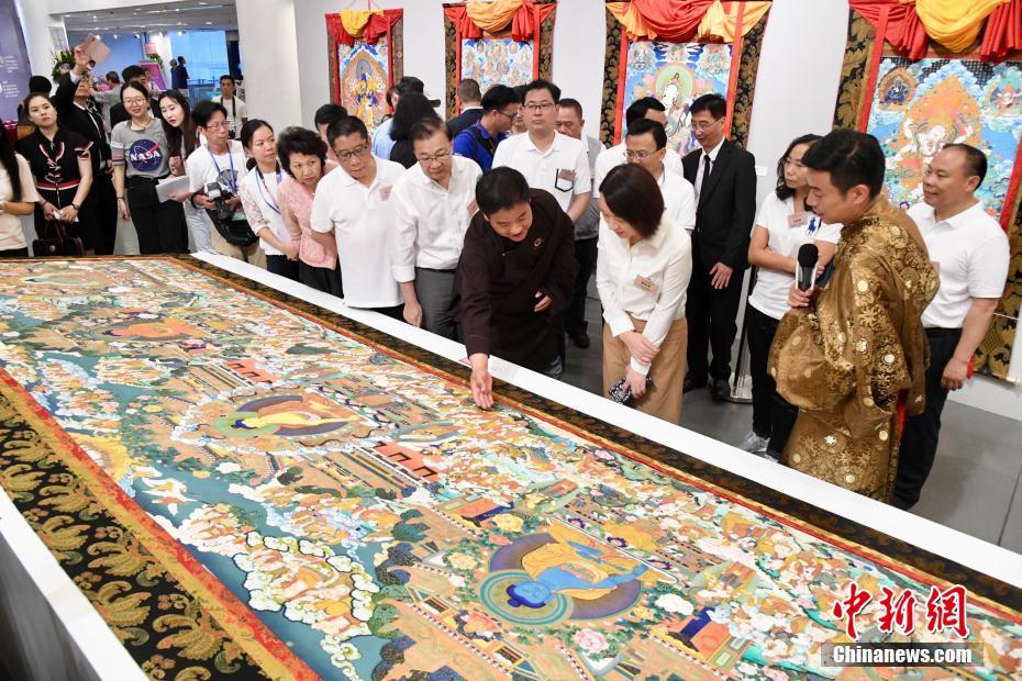 青海唐卡绘画艺术精品展在香港开幕