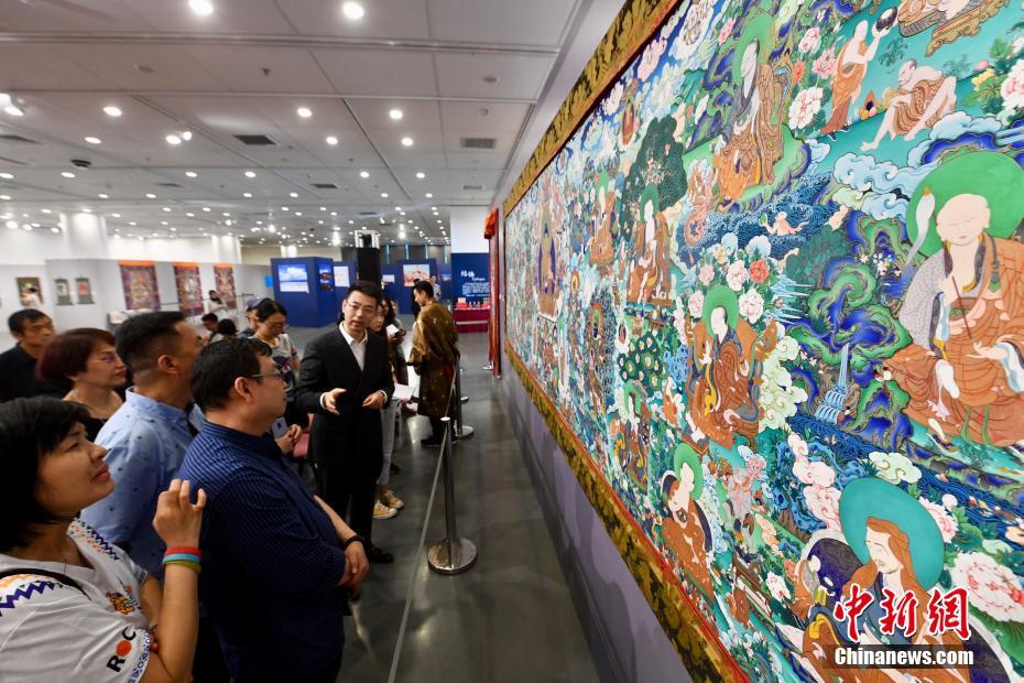 青海唐卡绘画艺术精品展在香港开幕