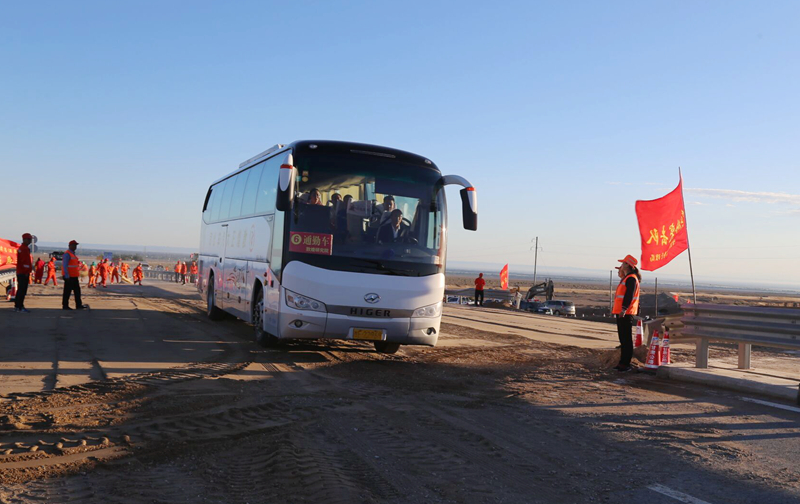 道路抢通 莫高窟景区恢复正常开放（组图）