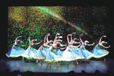 相约千年·魅力王的男人影评丝路文化行海外