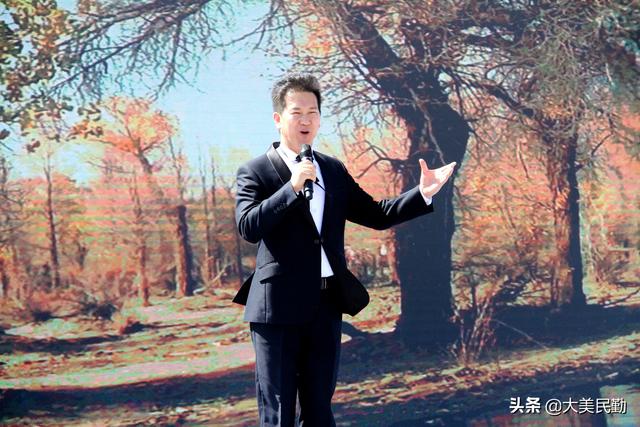 大地艺术 沙漠雕塑——让世界关注民勤 让民勤走向世界