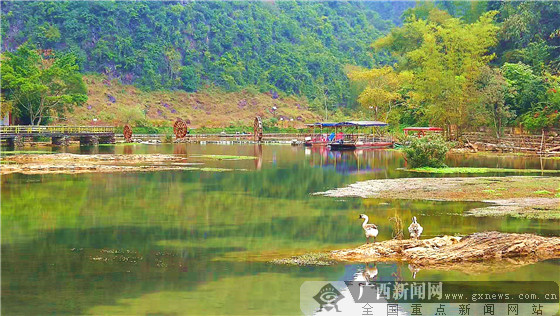 ¾¸Î÷¶ìȪ´åÁôס"Ê«ºÍÔ¶·½" ´åÃñÖ¸»±¼Ð¡¿µµ×Æø×ã