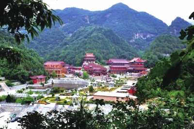 走进天水净土寺