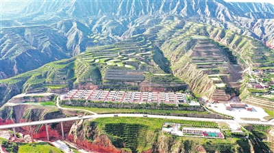 临夏州：布楞沟山乡变了样