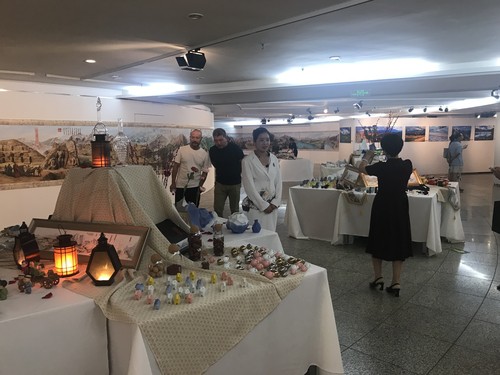 “天山画卷·丝路昌吉”展在京举办 微信图片_20190904105212