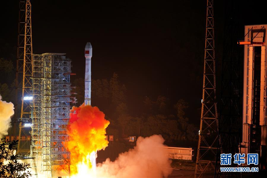 (图文互动)(2)我国成功发射两颗北斗三号卫星 北斗系统“一箭双星”