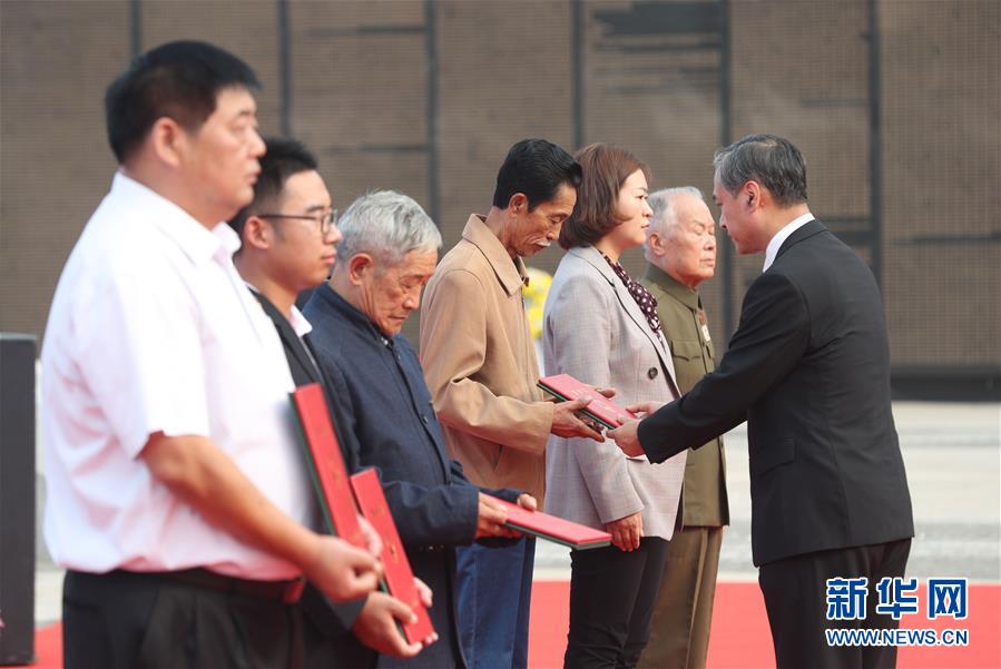 (图文互动)(3)让英雄回到亲人的怀抱——中国首次确认6位归国志愿军烈士遗骸身份