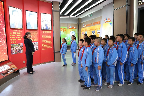 天水麦积检院组织师生参观学习青少年法治教育基地