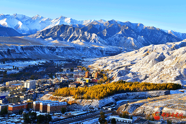 张掖肃南：雪霁秋韵美 银装山更幽（高清组图）