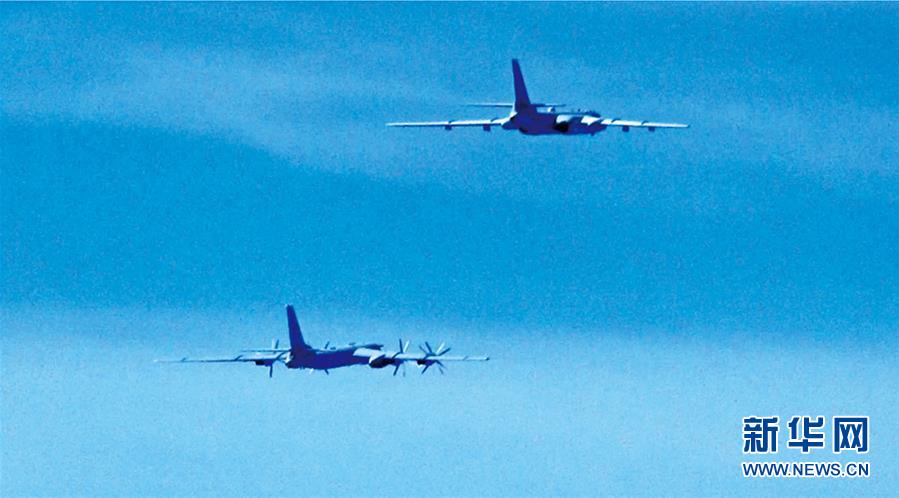 (新华全媒头条·人民空军70年·图文互动)(9)阳光照耀奋飞的航程——党中央、中央军委和习主席关心人民空军建设发展纪实