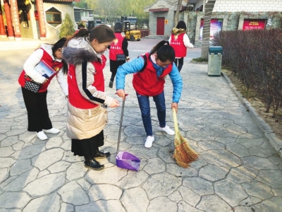 兰州市文旅局组织开展文明旅游志愿服务活动