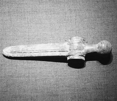 甘肃文化丨一件青铜啄锤 投射出西周早期对外文化交流
