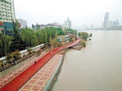 兰州黄河北岸水上清真寺至马拉松公园段健身步道工程通过验收