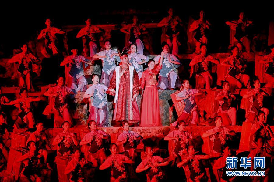 (文化)(3)“印象家族”义演武夷 同台展现六城文化