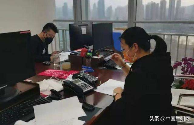 疫情防控.兰州市妇联党员志愿服务在行动